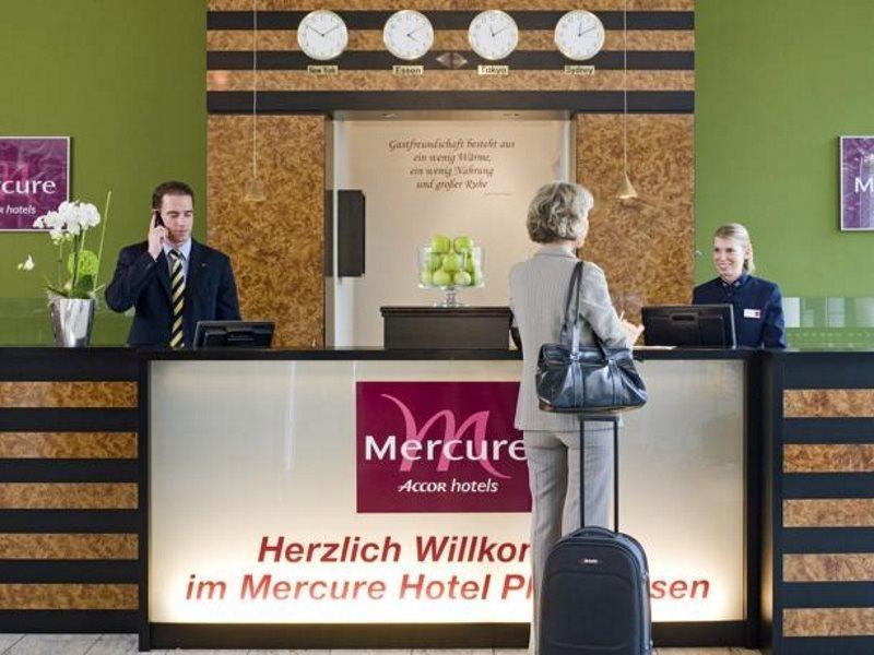 فندق إسنفي  فندق ميركيور بلازا إيسين المظهر الخارجي الصورة